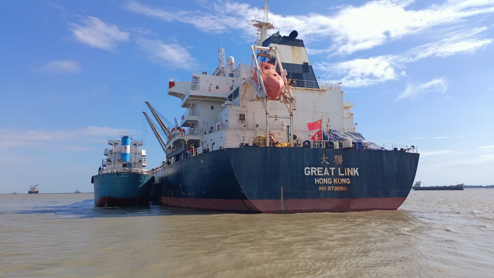 Lighter Barge with Mother vessel